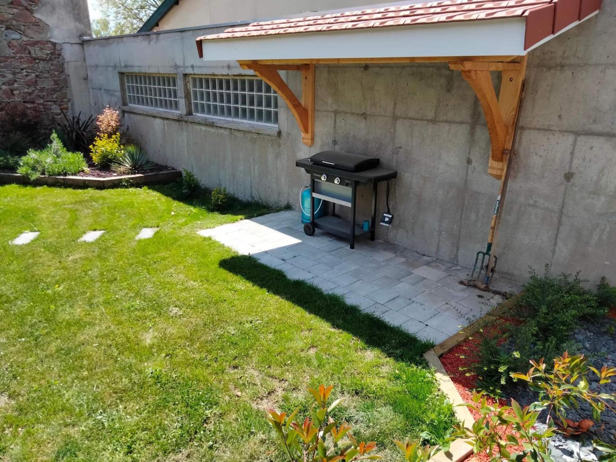 Sejour Au Jardin De Cupidon Avec Jacuzzi Et Sauna Balbigny Dış mekan fotoğraf